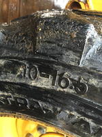 2004 JOHN DEERE 240 SERIES II SKIDSTEER Auction Photo