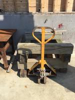 ONSITE & ONLINE AUCTION CONSTRUCTION & SUPPORT EQUIPMENT - TRUCKS Auction Photo