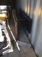 TABLE W/ RISER Auction Photo