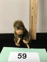 TIMED ONLINE AUCTION COLLECTIBLE FIGURENES - STEIFF - DOLLS - QUILTS Auction Photo