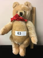 TIMED ONLINE AUCTION COLLECTIBLE FIGURENES - STEIFF - DOLLS - QUILTS Auction Photo