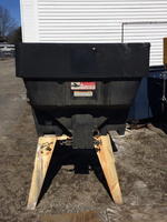 SNOWDOGG 2YD POLY ELECTRIC SANDER Auction Photo