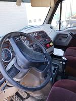 INTERIOR 2002 STERLING Auction Photo