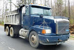 1995 WHITE/GMC 14-YARD DUMP TRUCK Auction Photo