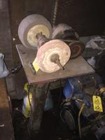 TIMED ONLINE AUCTION 2012 HARLEY-DAVIDSON TRI GLIDE - AUTOS - BUSES  Auction Photo