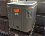 INSULATED CONTAINER/TOTE Auction Photo