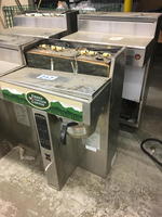 FETCO CBS-2052e COFFEE BREWERS Auction Photo
