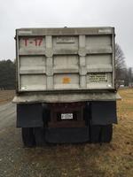 1994 ALUMINUM TANDEM AXLE HYDRAULIC DUMP TRAILER Auction Photo