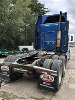 2010 PETERBILT 386 ROAD TRACTOR Auction Photo