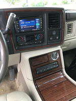 2004 CADILLAC ESCALADE ESV Auction Photo