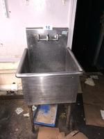 TIMED ONLINE AUCTION RESTAURANT & REFRIGERATION EQUIPMENT- PIZZA OVEN Auction Photo