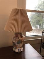 TIMED ONLINE AUCTION SEACOAST INN FURNISHINGS & DECOR - GLASSWARE Auction Photo