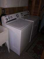 TIMED ONLINE AUCTION SEACOAST INN FURNISHINGS & DECOR - GLASSWARE Auction Photo