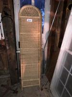 TIMED ONLINE AUCTION SEACOAST INN FURNISHINGS & DECOR - GLASSWARE Auction Photo