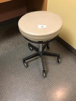 PUBLIC TIMED ONLINE AUCTION OPHTHALMOLOGY PRACTICE Auction Photo