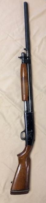 1974 MOSSBERG 500CT 20GA. SHOTGUN Auction Photo