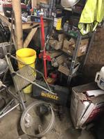 ONSITE & ONLINE CONSTRUCTION EQUIPMENT AUCTION - JD EXCAVATORS - DOZERS - DUMPS - SCREENER   Auction Photo