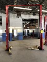 TIMED ONLINE AUCTION (10) ROTARY LIFTS - FORKLIFTS - PARTS SHELVING Auction Photo