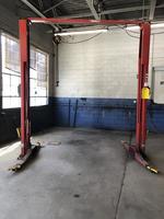 TIMED ONLINE AUCTION (10) ROTARY LIFTS - FORKLIFTS - PARTS SHELVING Auction Photo