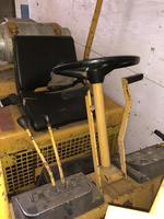 CAT TOWMOTOR T40 FORKLIFT Auction Photo