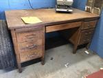 WOODEN DOUBLE PEDESTAL OFFICE DESK Auction Photo