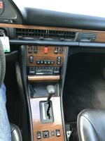 1987 MERCEDES-BENZ 420 SEL SEDAN Auction Photo