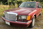 1989 MERCEDES-BENZ 300SE SEDAN Auction Photo