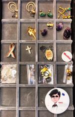 TIMED ONLINE AUCTION 2014 MERCEDES SEDAN - DESIGNER FURNISHINGS - ART Auction Photo