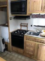 1993 FOUR WINDS TRAVEL TRAILER 240 Auction Photo