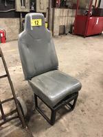 TIMED ONLINE AUCTION HEAVY TRUCK LIFT, AIR COMPRESSOR, PARTS Auction Photo