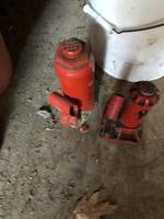 20+ CLASSIC CARS -  PARTS -  DIECAST COLLECTIBLES - CAMPER Auction Photo