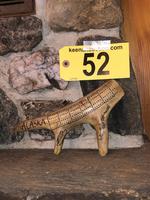 TIMED ONLINE AUCTION TAXIDERMY - ANTIQUES - COLLECTIBLES  Auction Photo