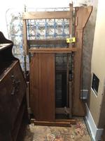 TIMED ONLINE AUCTION TAXIDERMY - ANTIQUES - COLLECTIBLES  Auction Photo