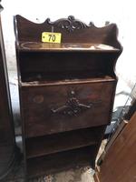 TIMED ONLINE AUCTION TAXIDERMY - ANTIQUES - COLLECTIBLES  Auction Photo