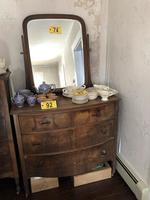 TIMED ONLINE AUCTION TAXIDERMY - ANTIQUES - COLLECTIBLES  Auction Photo