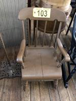 TIMED ONLINE AUCTION TAXIDERMY - ANTIQUES - COLLECTIBLES  Auction Photo