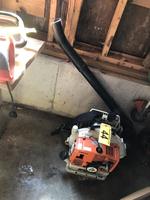 TIMED ONLINE AUCTION  YAMAHA BABY GRAND PIANO - FURNITURE - SILVER Auction Photo