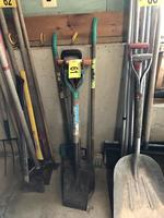 TIMED ONLINE AUCTION  YAMAHA BABY GRAND PIANO - FURNITURE - SILVER Auction Photo