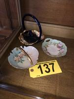 TIMED ONLINE AUCTION  YAMAHA BABY GRAND PIANO - FURNITURE - SILVER Auction Photo