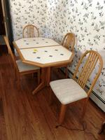 TIMED ONLINE AUCTION  YAMAHA BABY GRAND PIANO - FURNITURE - SILVER Auction Photo