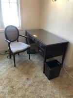 TIMED ONLINE AUCTION  YAMAHA BABY GRAND PIANO - FURNITURE - SILVER Auction Photo