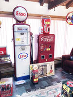 TIMED ONLINE AUCTION COKE COLLECTIBLES - HOUSEHOLD - AUTOMOTIVE  Auction Photo