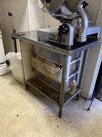 TIMED ONLINE AUCTION SANDWICH SHOP EQUIPMENT - SMALLWARES - S/S Auction Photo