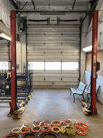 TIMED ONLINE AUCTION SURPLUS AUTOMOTIVE EQUIPMENT & FURNITURE Auction Photo