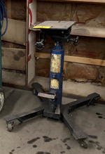 TIMED ONLINE AUCTION SURPLUS AUTOMOTIVE EQUIPMENT & FURNITURE Auction Photo