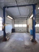 TIMED ONLINE AUCTION SURPLUS AUTOMOTIVE EQUIPMENT & FURNITURE Auction Photo