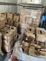 1-GAL CONTAINERS OF WINDSHIELD WASHER DE-ICER Auction Photo