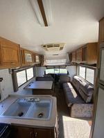 1995 FLEETWOOD MONTANA TIOGA MOTORHOME Auction Photo