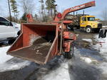 2008 MORBARK TWISTER 12 BRUSH CHIPPER Auction Photo