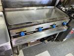 TIMED ONLINE AUCTION KITCHEN EQUIPMENT, REFRIGERATION, TABLES, CHAIRS Auction Photo